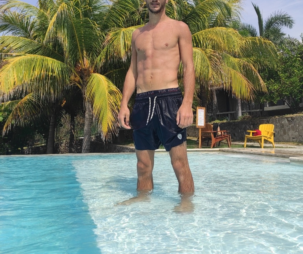 Jona - Quiévrain - Hainaut | Plan Cul